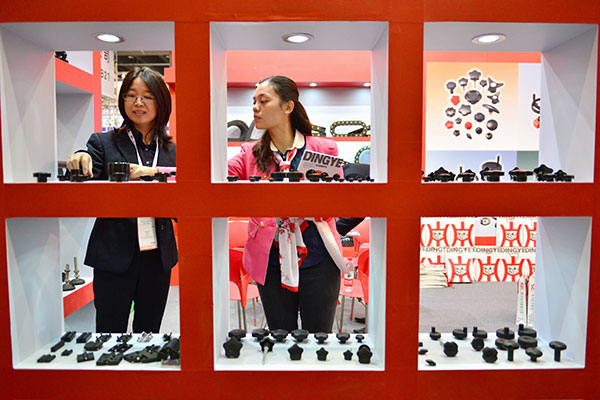 The fastener product section at an industry expo in Yiwu, Zhejiang province. (Photo: Liu Lunan/for China Daily)