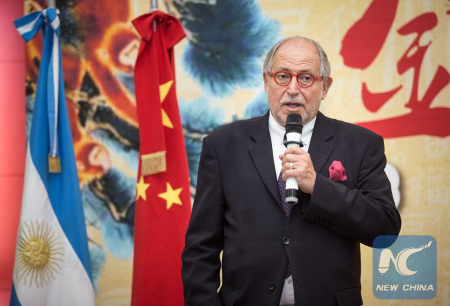 Argentina's Ambassador to China, Diego Guelar, delivers a speech during the meeting with executives of Chinese companies based in Argentina, at the China Embassy headquarters in Buenos Aires, capital of Argentina, on March 9, 2016. (Xinhua/Martin Zabala)