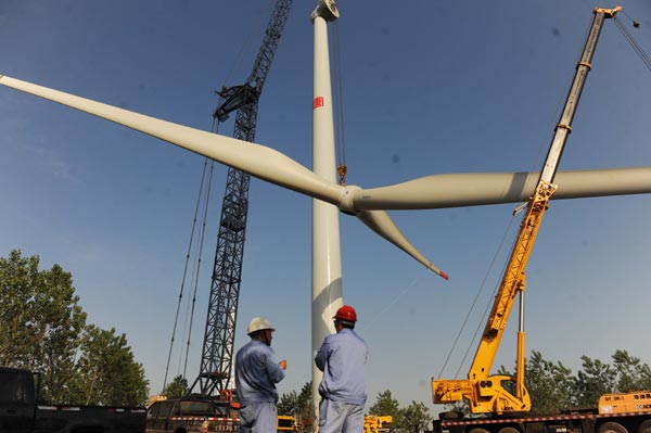 A wind farm under construction in Chuzhou, Anhui province. (Photo/China Daily)