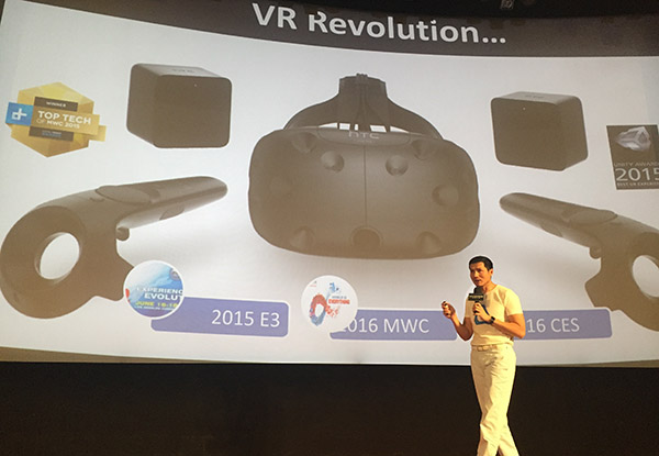 Alvin Graylin, China Regional President of HTC Vive, speaks at a Geek Park open course in Beijing on March 27, 2016. (Photo by He Yini / chinadaily.com.cn)