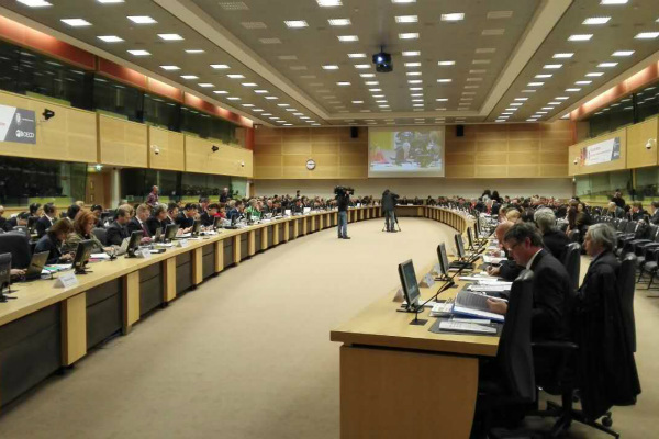 Beijing says steel overcapacity is a global challenge, which needs the shared efforts of the international community to tackle it at the High-Level Symposium on Excess Capacity and Structural Adjustment in the Steel Sector on Monday in Brussels. Zhang Ji, assistant minister of Commerce, is heading a delegation to the event organized by Belgian government and OECD. (Photo provided to chinadaily.com.cn)