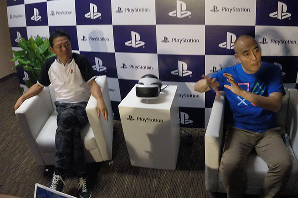 Hiroyuki Oda, deputy president at Sony Computer Entertainment Japan Asia and Takehido Soeda, the company's China chief, attend a press conference after the PS VR China launch ceremony held in July 27, 2016 in Shanghai. (Photo/chinadaily.com.cn by Liu Zheng)