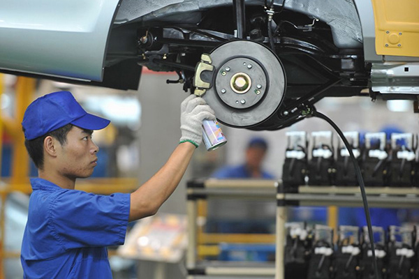 The production line of BYD Co Ltd in Shenzhen, Guangdong province. (Photo provided to China Daily)