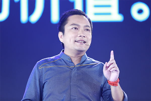 Huang Wang speaks at the launch of the firm's Amazfit smartwatch on Aug 30 in Beijing. The company has sold more than 20 million fitness-tracking wrist bands by June-end under the Xiaomi brand name. (Photo provided to China Daily)