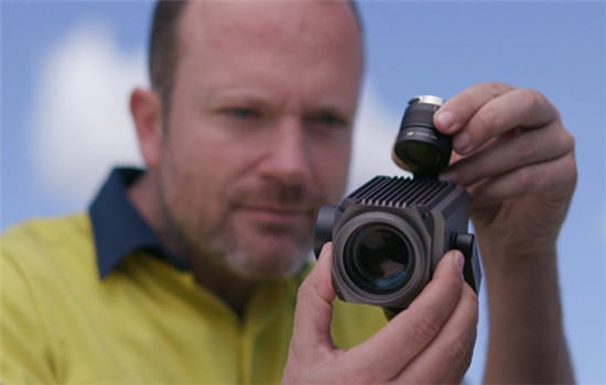 The integrated aerial zoom camera named Zenmuse Z30, which was released on Oct 24, 2016. (Photo provided to China Daily)