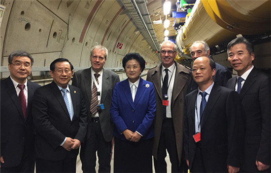 Vice-Premier Liu Yandong calls for more cooperation with Germany when she visited on Thursday Hamburg-based German Electron Synchrotron (DESY) and the European x-ray free electron laser (European XFEL), a research laser facility scheduled to start operating in 2017. (Fu Jing/chinadaily.com.cn)