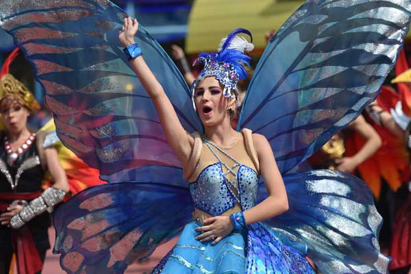 Dancers perform at the opening ceremony of the Wanda City project in Hefei, capital of Anhui province, in September. (Photo provided to China Daily)