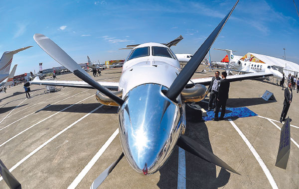Smaller aircraft on display at an aviation expo in Shanghai. (Photo/Xinhua)