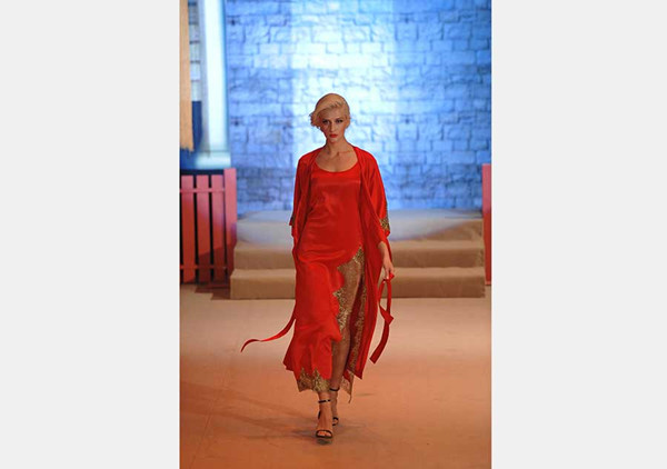 Designer Vannina has revolutionized lingerie standards and invented innerwear as outerwear fashion.(Photo provided to chinadaily.com.cn)