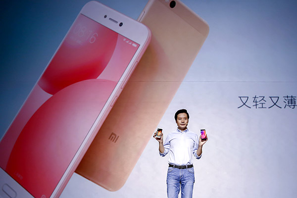 Xiaomi unveiled the handset Mi 5C in February, its first Surge S1-powered device. (Photo/China Daily)