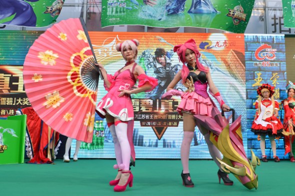 Cosplayers resembling characters from King of Glory perform at a provincial-level competition in Nanjing, Jiangsu province.