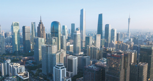 A bird's-eye view of Guangzhou, which is taking the role of an international exchange center. (Photo provided to China Daily)