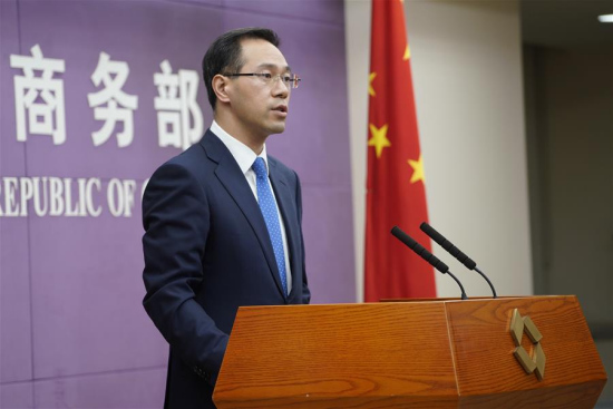 Gao Feng, spokesperson with China's Ministry of Commerce, speaks at a press conference in Beijing, capital of China, April 6, 2018. (Xinhua/Xing Guangli)