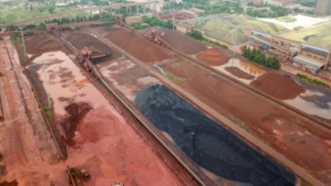 Iron ore futures now open to foreigners