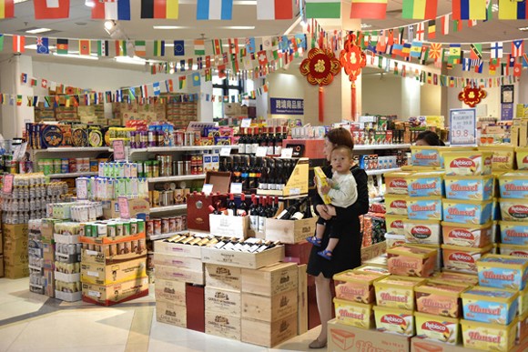 A cross-border duty-free shopping center in Nansha Pilot Free Trade Zone in Guangzhou. (Photo/Xinhua) A cross-border duty-free shopping center in Nansha Pilot Free Trade Zone in Guangzhou. (Photo/Xinhua)