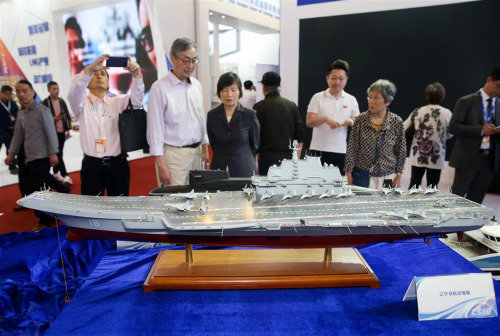 Government pledges more support for Chinese brands