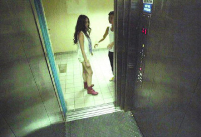 Inspired by Elisa Lam's mysterious death, Hong Kong director and actor Nick Cheung added ghost incident in the elevator plot to his upcoming movie. (Photo source: World Journal)