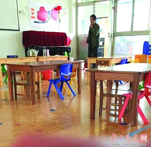 A male staffer at a kindergarten in Lianyungang, Jiangsu province, was caught urinating in the drinking water of young female teachers at the school. (Photo source: Yangtze Evening Post)