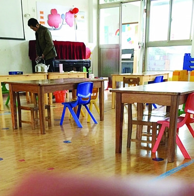 He chose a second cup and continued urinating.