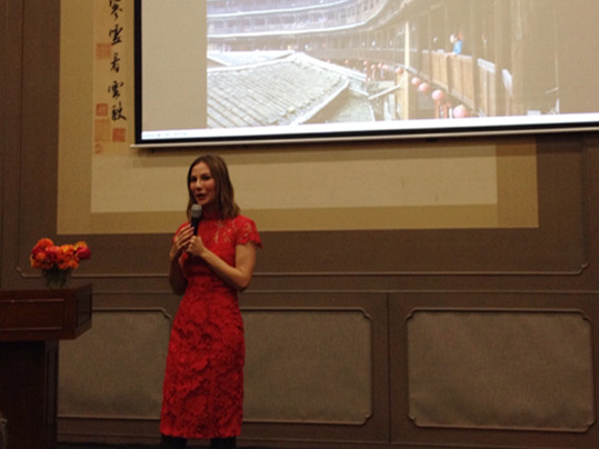 Travel host Denise Keller talks about impressive moments of the journey at the launch ceremony in Beijing on Monday, Feb. 9, 2015. (Photo: ECNS)