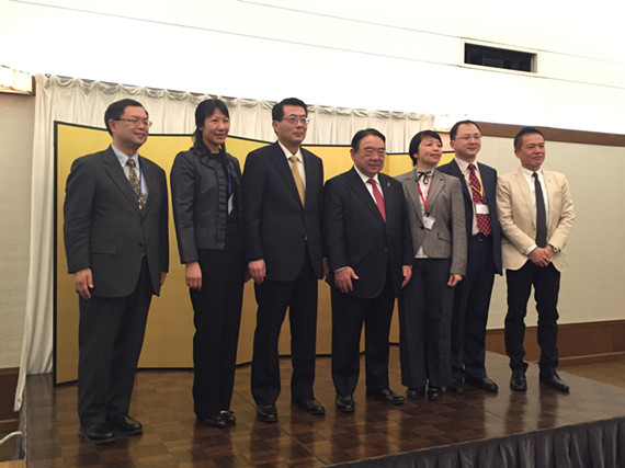 Masato Kitera,Japanese Ambassador to China (4th from L) and Jing Dunquan, chief of the visiting group(3rd from L) attend the seeing-off ceremony held in Beijing on March 12, 2016. (Photo:Ecns.cn/Feng Shuang)