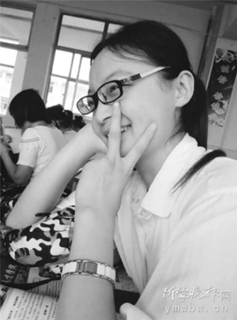 Xu Yuyu, who is a victim of phone fraud, dies at 18. (File photo/ymwbw.cn)