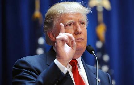 Scholar says Trump playing two-faced game with China