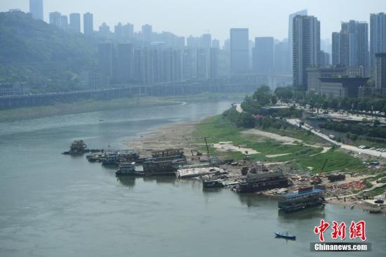 Section of Jialing River in Chongqing. (File photo/China News Service)