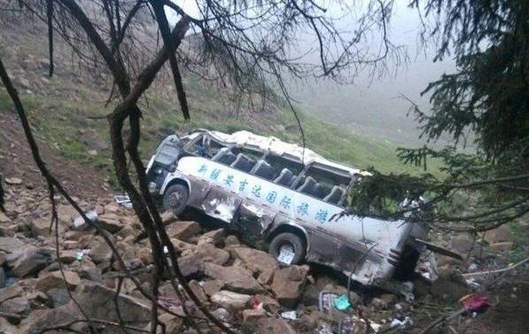 Bus falls into Valley;15 die