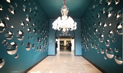 The entrance to Yishu 8 House for the Arts [Photo: Courtesy of Yishu 8]