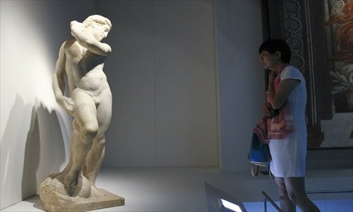 Michelangelo's David-Apollo in all its uncensored glory. 