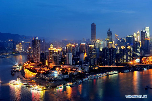 Photo taken on Aug. 5, 2012 shows the night view of Yuzhong Peninsula in Chongqing Municipality. [Xinhua]