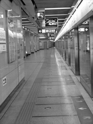 Subway commuters were scarce. Photo: Julie Bertoni/GT 