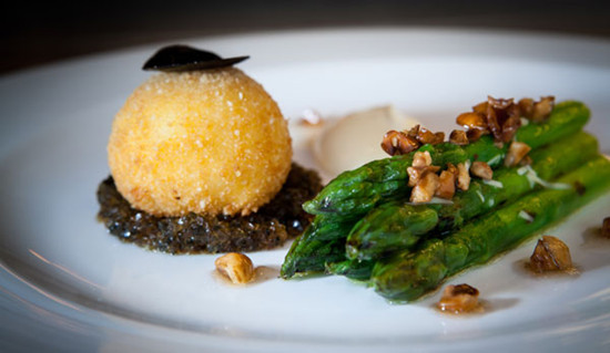 The 21st-century egg is one of the recommended starters.[Photo by Donna Mah/China Daily]