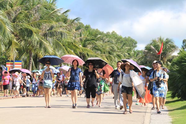The air quality in Hainan has become an attraction to tourists across the nation.[Photo/China Daily]