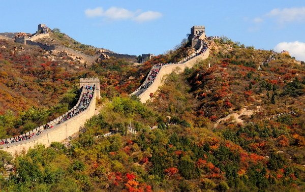 A hike on the Great Wall is a must for firsttime visitors to Beijing.WEN BAO / FOR CHINA DAILY
