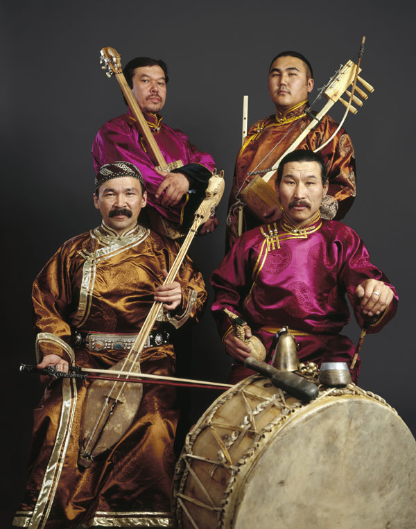 Tuvan musician Sayan Bapa founded his band in 1992 with his friend Kaigalool Khovalyg. The quartet Huun-Huur-Tu tours China this month.[Photo provided to China Daily]  