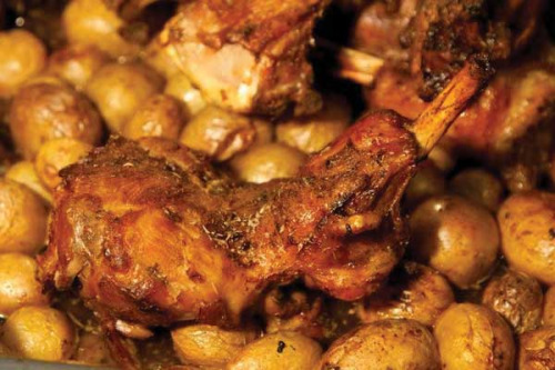 This is a Greek classic everyone loves��easy to make and so tasty. Photo provided to China Daily  