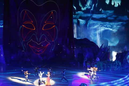 Attraction features impressive visual effects with large screens and excellent use of lights and thrilling acrobatics. Photo provided to China Daily  
