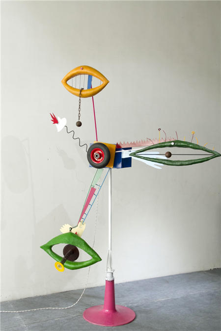 An installation by Wan Duoyun.