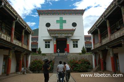 Here in the town, family members under the same roof hold various religious beliefs. 