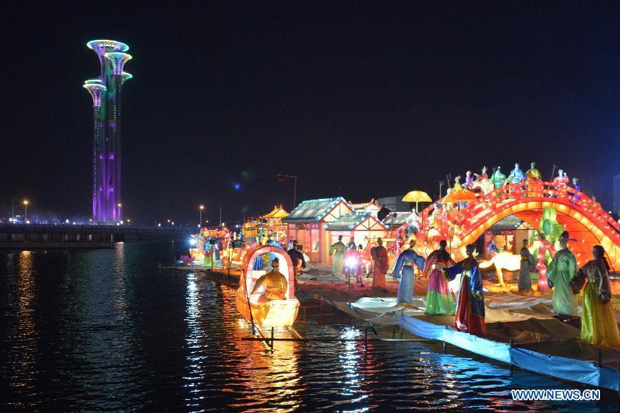 People celebrate upcoming Lantern Festival across China (5/7 ...