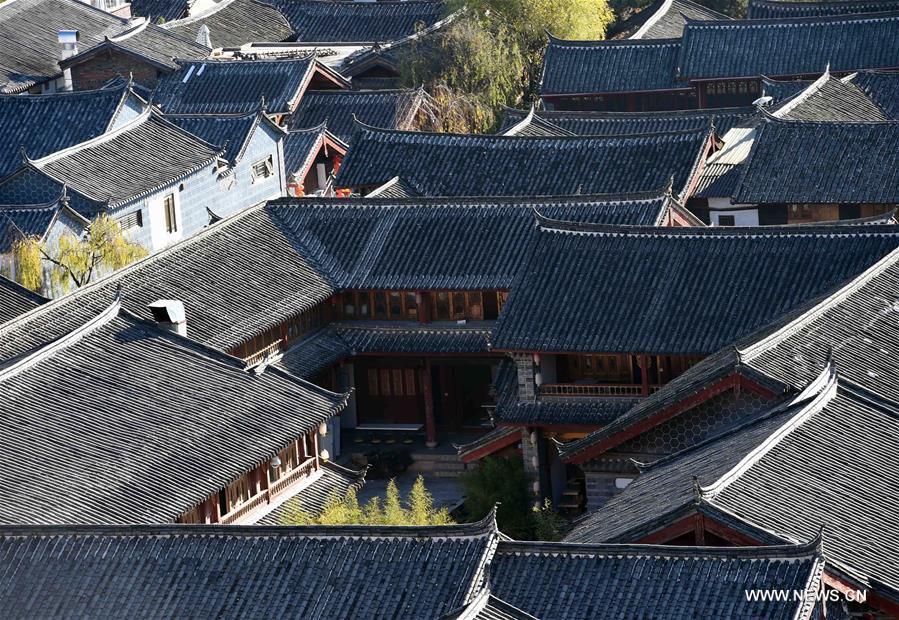 Snatch a moment of leisure in Lijiang ancient town(1/9)
