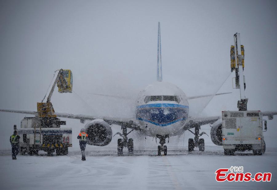 Heavy snow attacks Xinjiang(1/1)