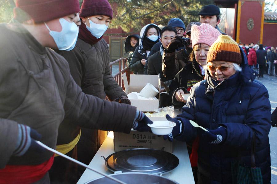 Laba porridge marks prelude to Chinese New Year(1/7)