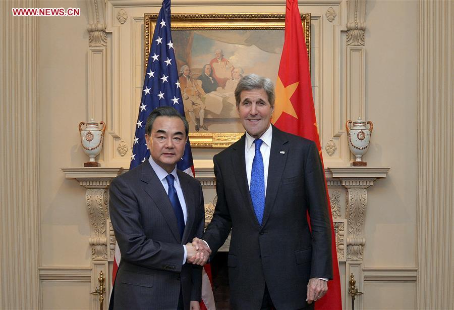 Chinese FM, U.S. Secretary of States attend press conference(1/5)