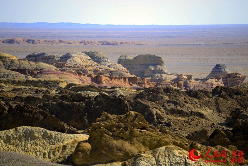 Unique wind-erosion landform in Longji Valley(2/4)