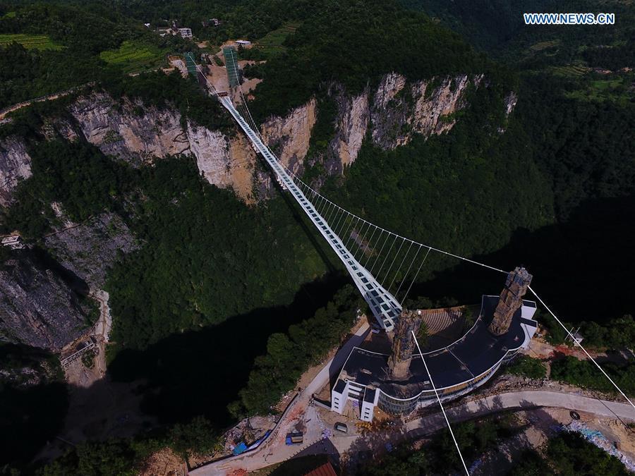 Aerial view of glass bridge at Grand Canyon in Hunan (1/2)