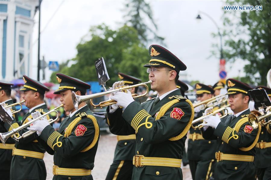 Chinese Military Band of PLA perform show on int'l military music event(1/3)