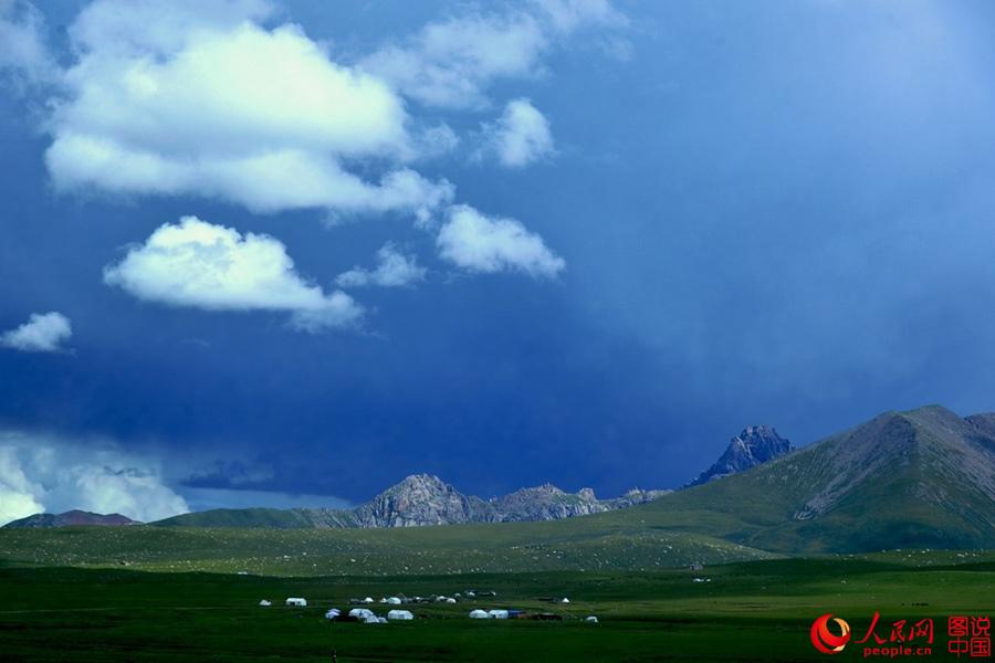 Nianboyuze Peak: majestic mountains, stunning lakes(1/8)